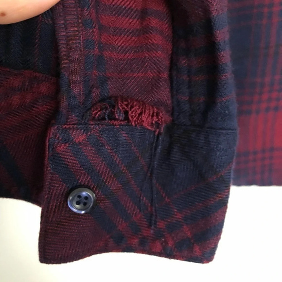 Rails | Hunter Plaid flannel shirt, currant and navy - Picture 6 of 8